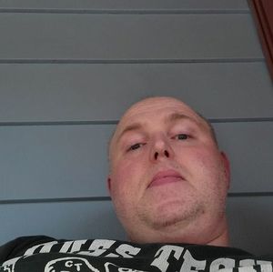 Meet your Posher, Joshua